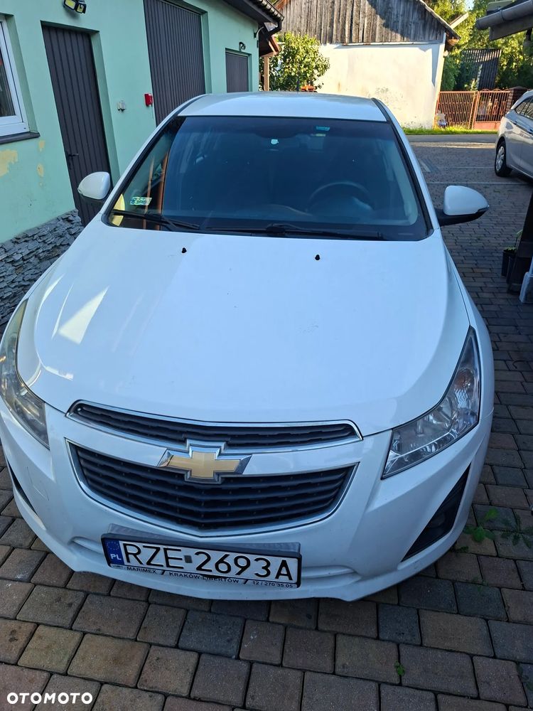 Chevrolet Cruze 1.8 LT - 11