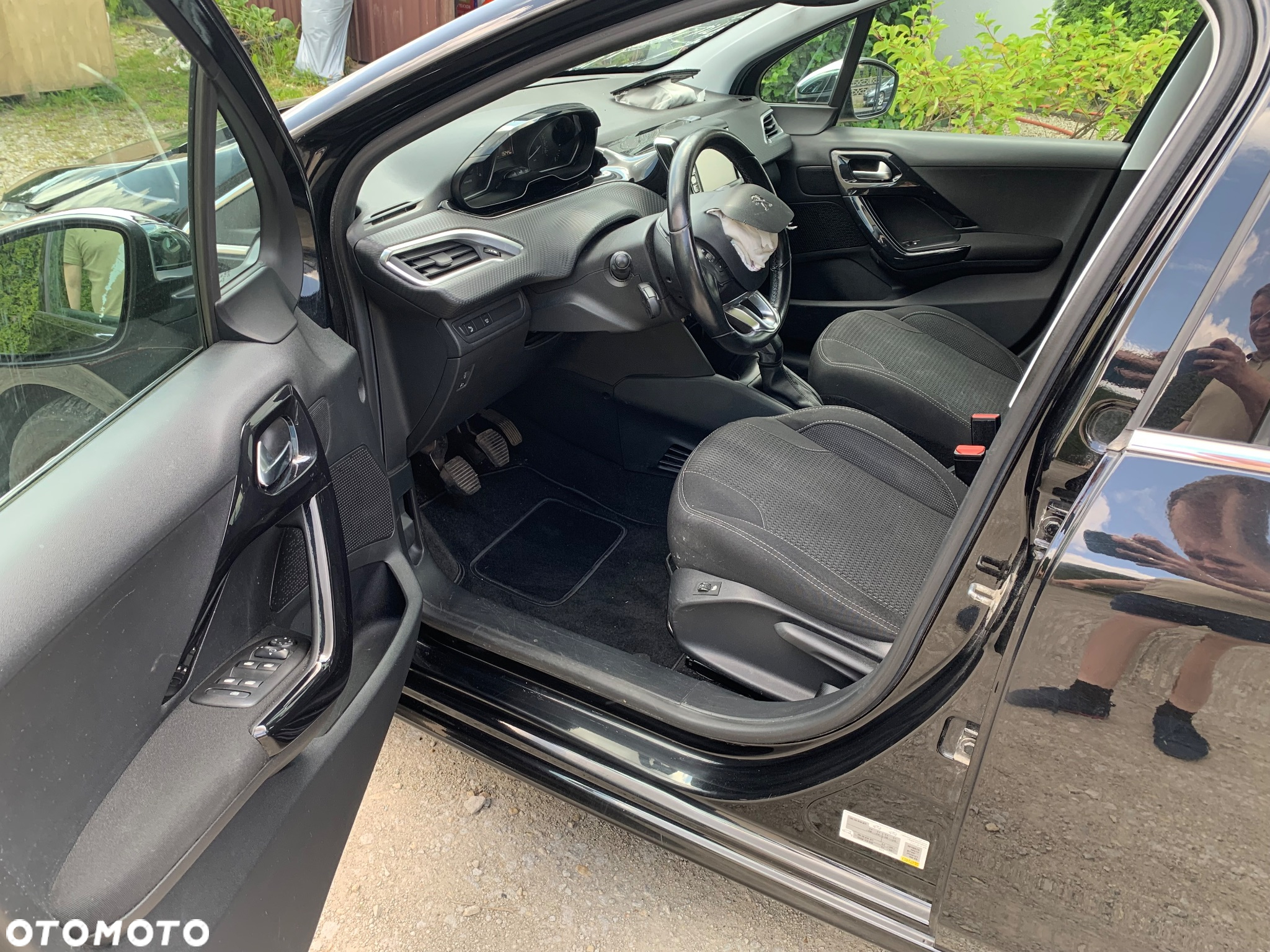 Peugeot 208 Blue-HDi 100 Stop&Start Allure - 17