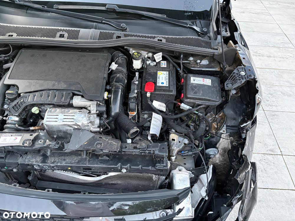Peugeot 2008 PureTech 130 GPF Stop&Start Allure - 9