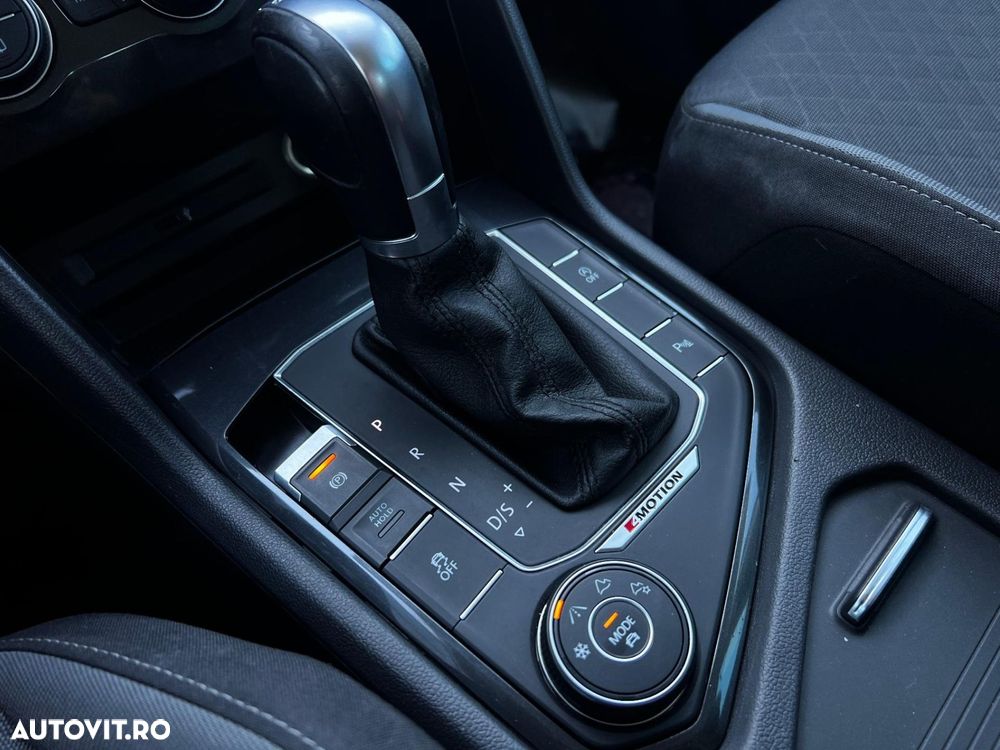 Volkswagen Tiguan 2.0 TDI 4Mot DSG Trendline - 11