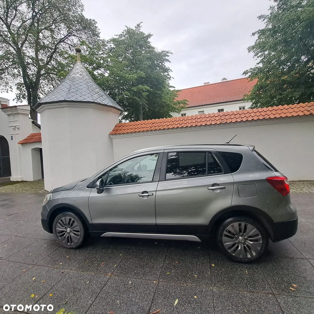 Suzuki SX4 1.6 Comfort Plus - 6