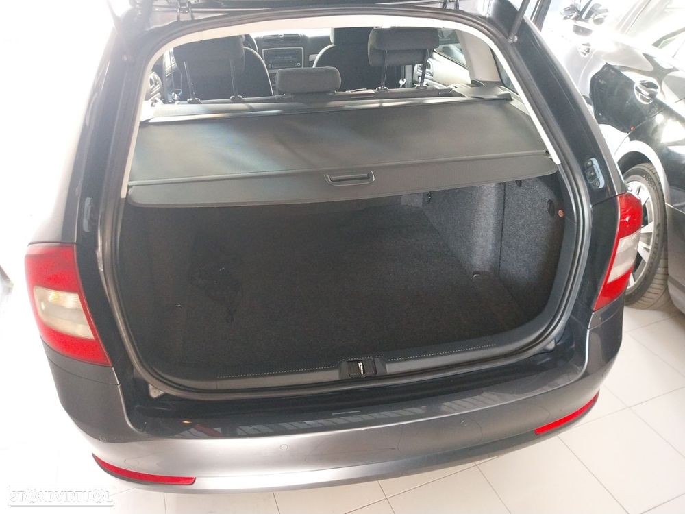 Skoda Octavia Break 1.6 TDi Ambition - 10