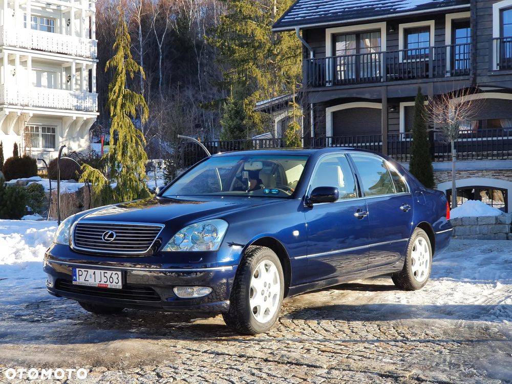 Lexus LS - 1
