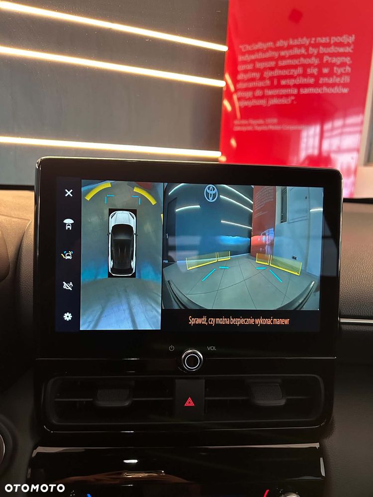 Toyota Yaris Cross Hybrid 1.5 Executive - 33