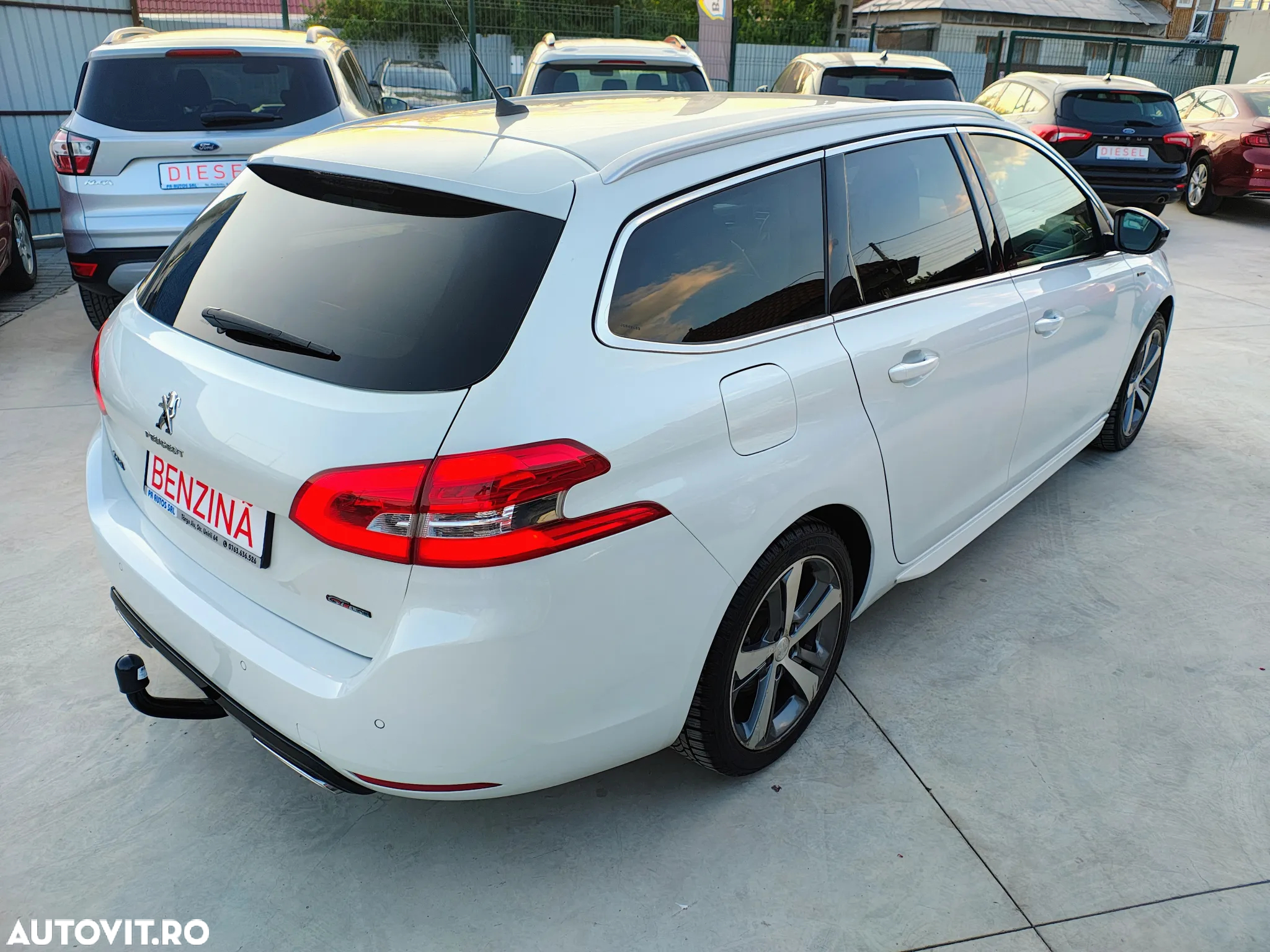 Peugeot 308 PureTech 130 EAT8 GT - 3
