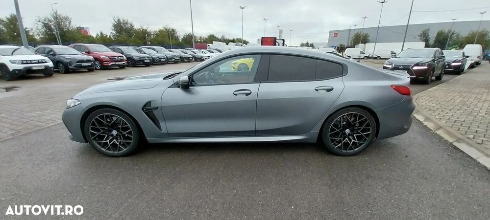 BMW M8 - 8
