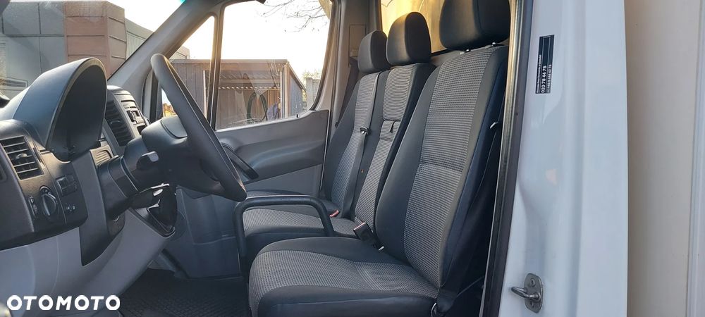 Mercedes-Benz SPRINTER - 10