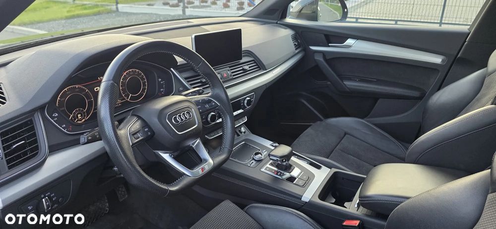 Audi Q5 ver-e--hybrid-270-kw-quattro-s-tronic - 16