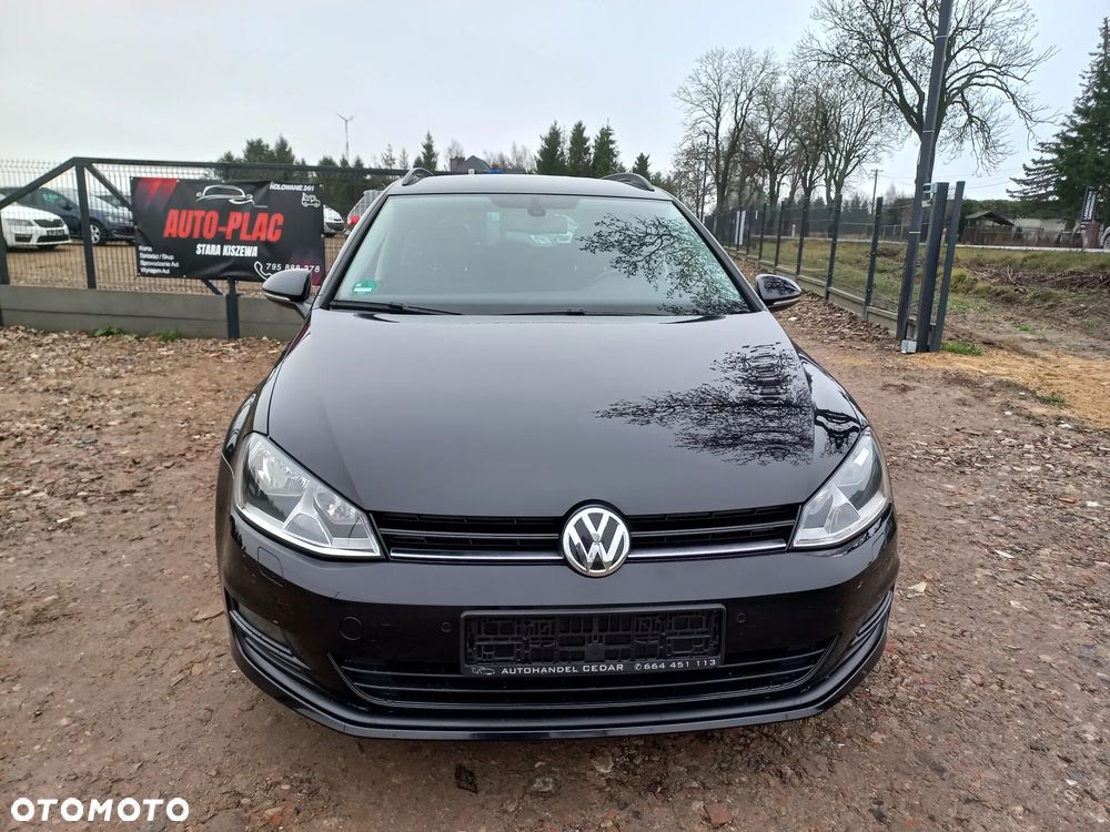 Volkswagen Golf - 5