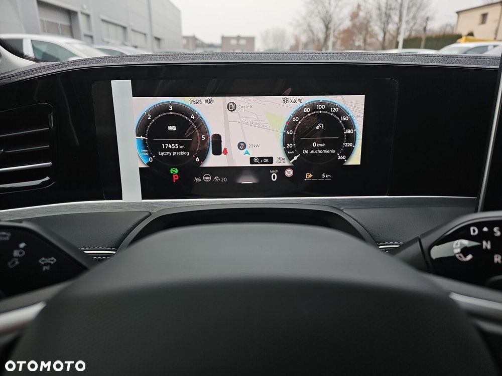 Volkswagen Passat - 12