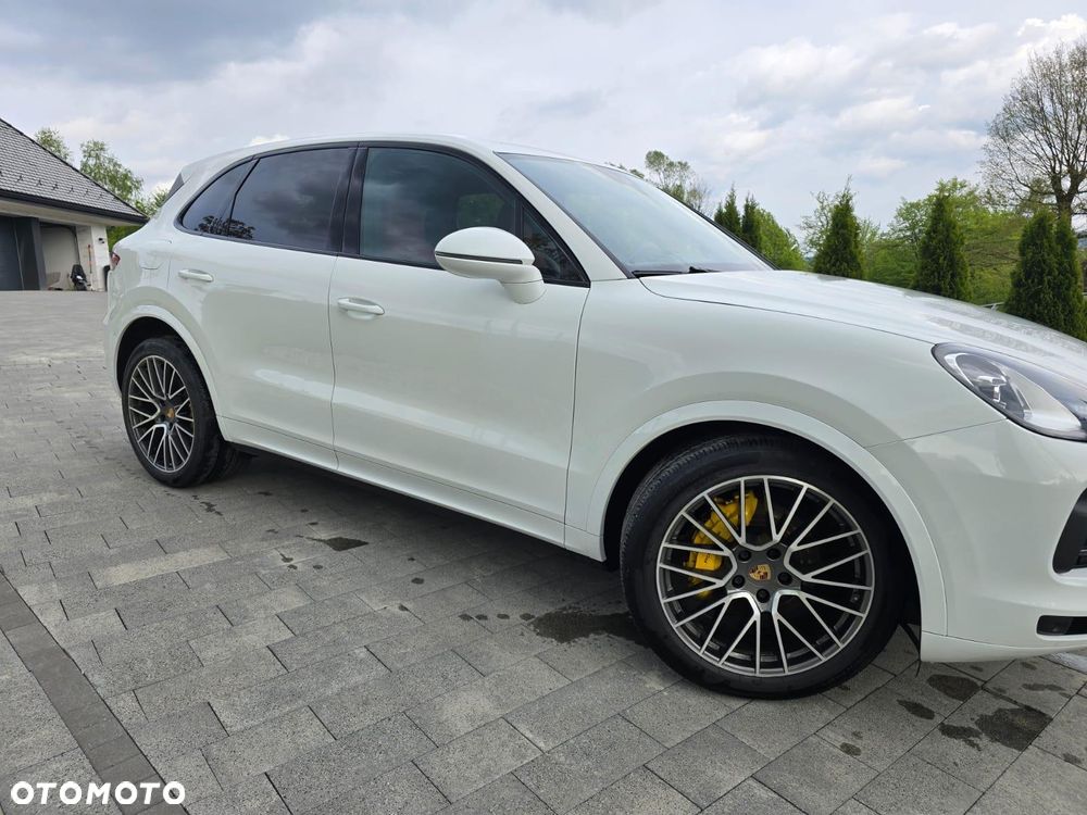 Porsche Cayenne Standard - 5