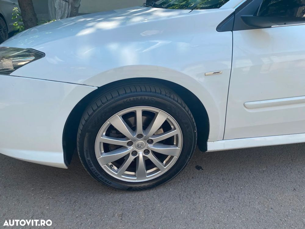 Renault Laguna dCi 175 FAP Aut. Bose Edition - 10