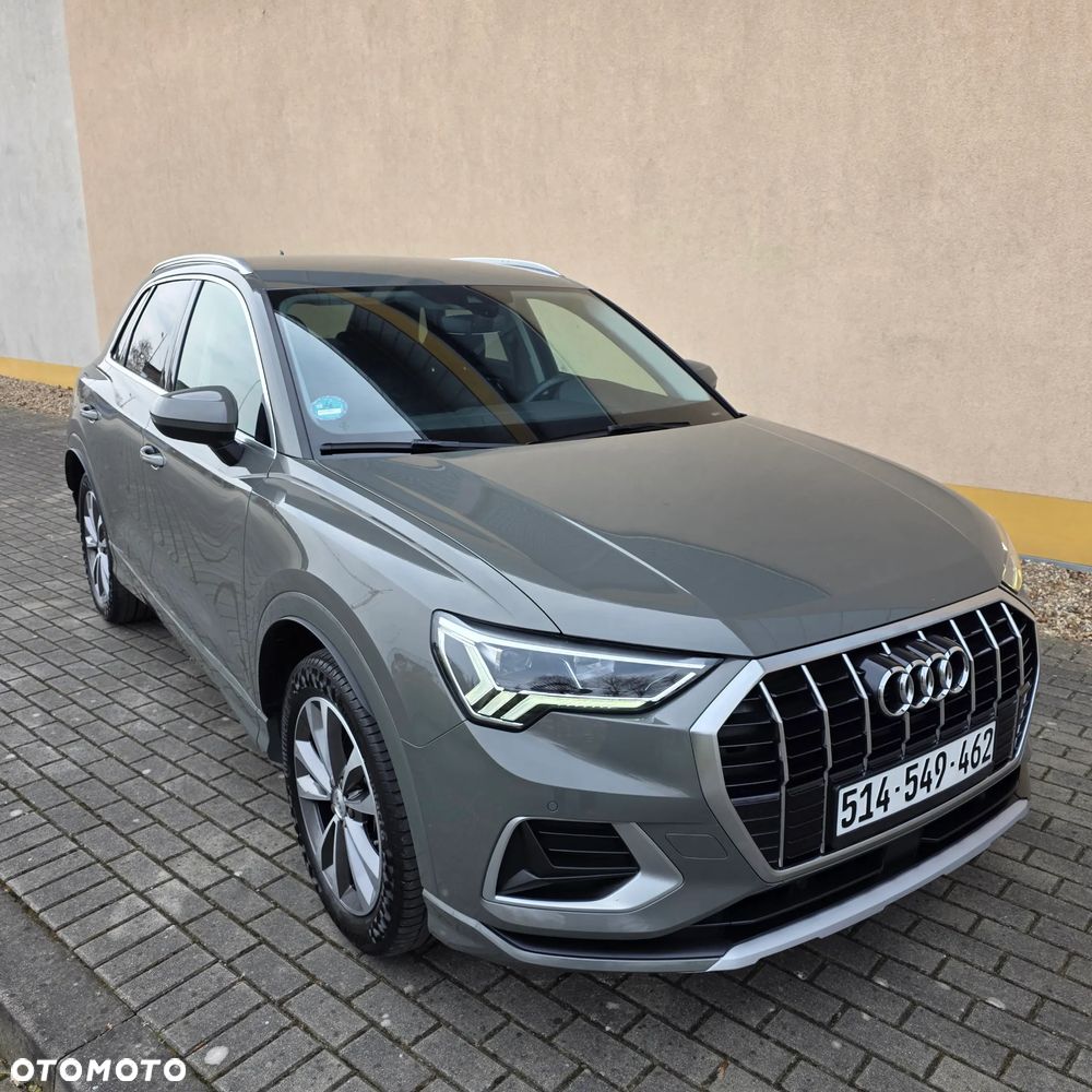 Audi Q3 35 TFSI S line - 1