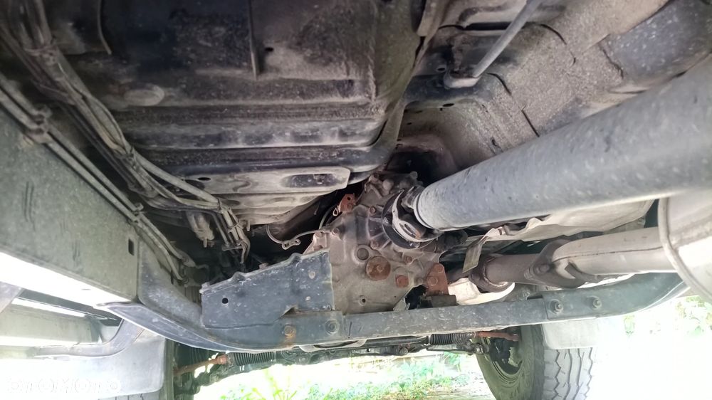 Toyota Land Cruiser - 18