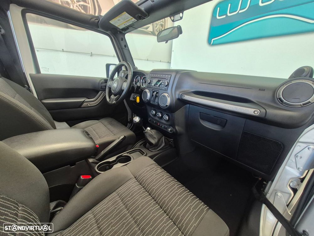 Jeep Wrangler 2.8 CRD MTX Sport 4L - 24