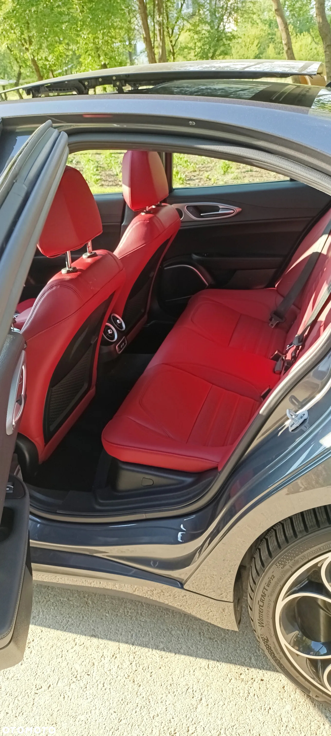 Alfa Romeo Giulia 2.0 Turbo 16V AT8 Veloce - 38