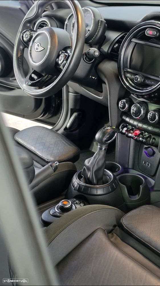 MINI Cabrio Cooper D Auto - 9