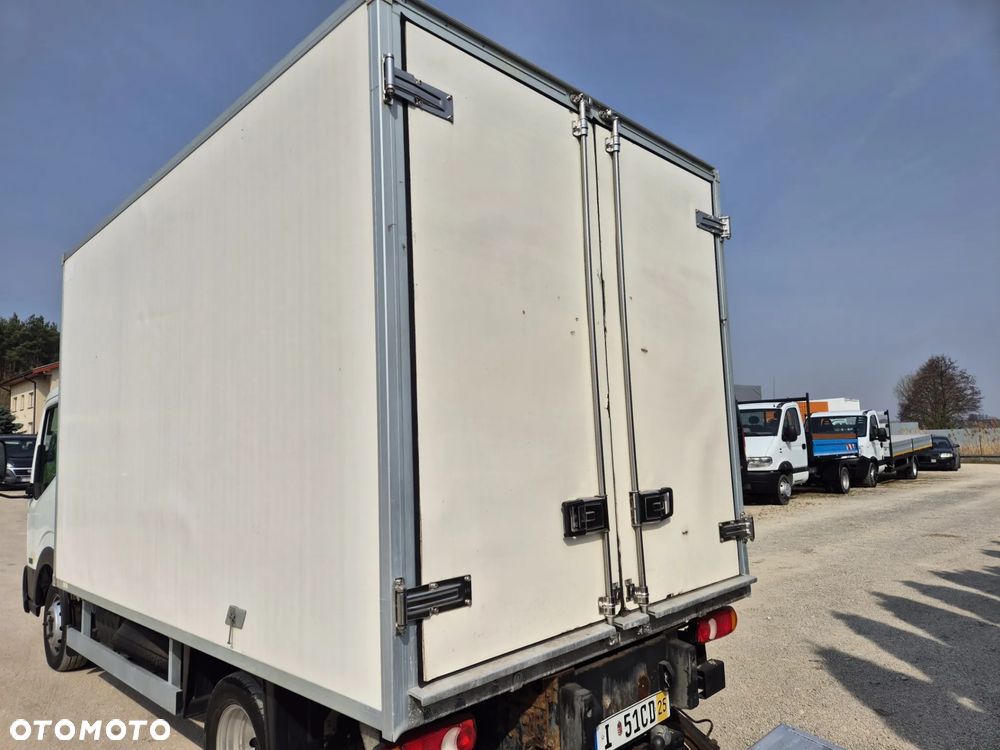 Chłodnia Mroźnia 3.3m Carrier Xarios 200, Cabstar 2011, zasilanie stacjonarne 230V - 5