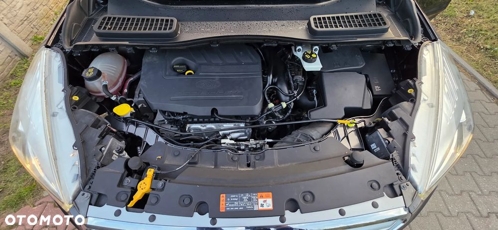 Ford Kuga - 17
