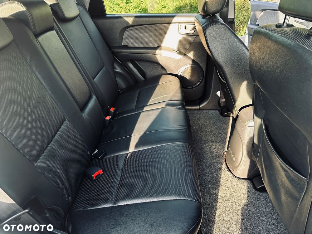 Kia Sportage 2.0 Expedition - 22