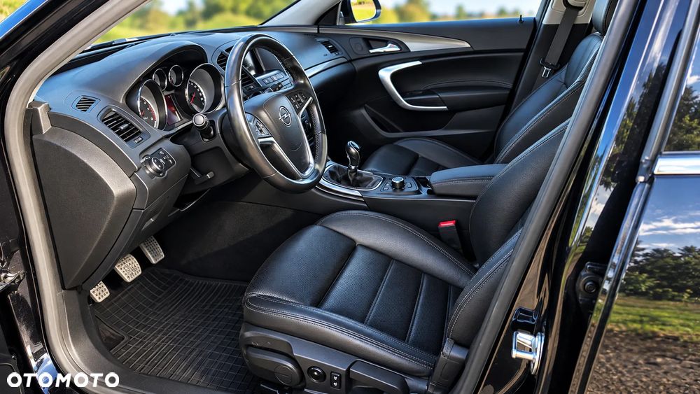 Opel Insignia - 10