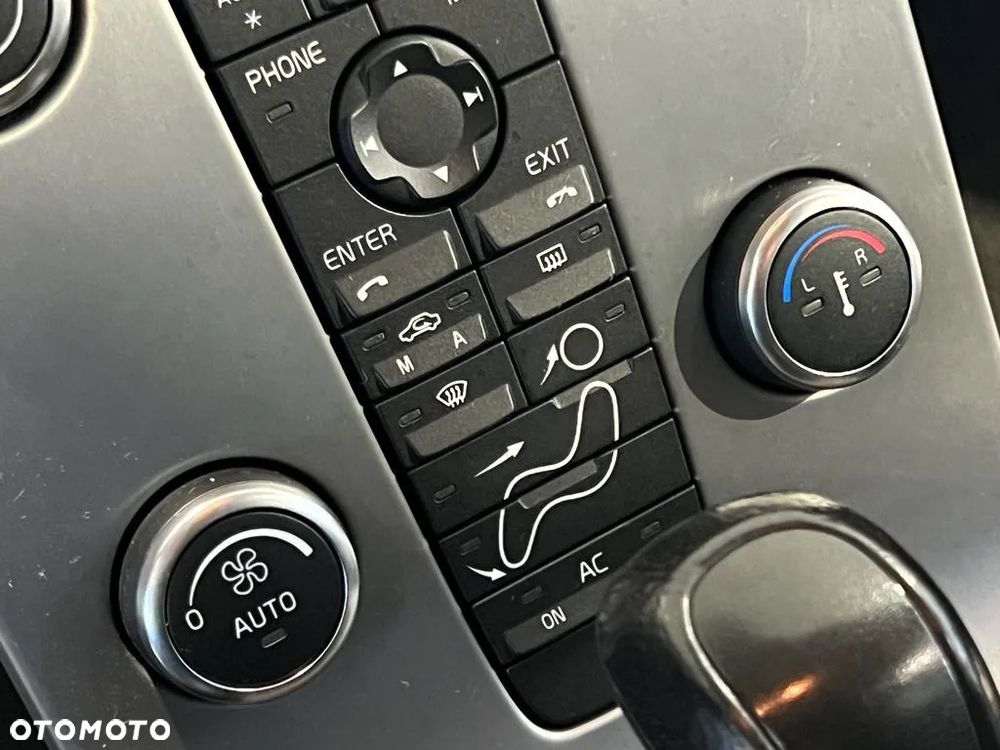 Volvo V50 D5 Summum - 18