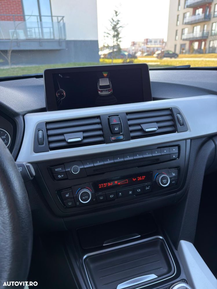 BMW Seria 3 318d - 14