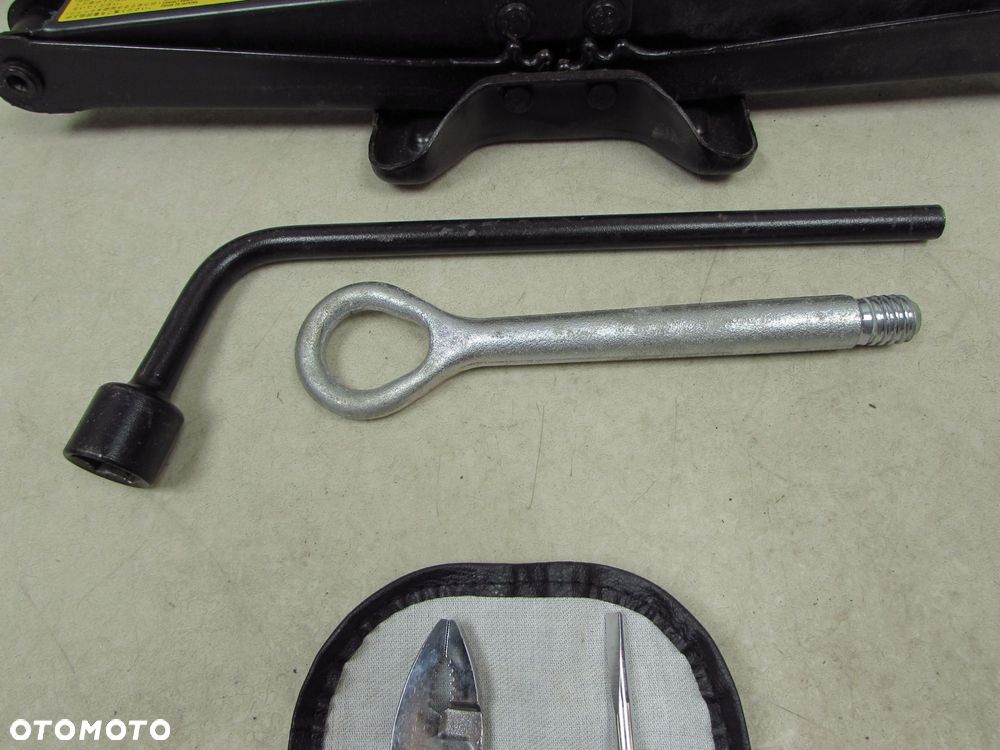 LEXUS RX400H 03-09 LEWAREK PODNOSNIK KLUCZ 31317714 - 3