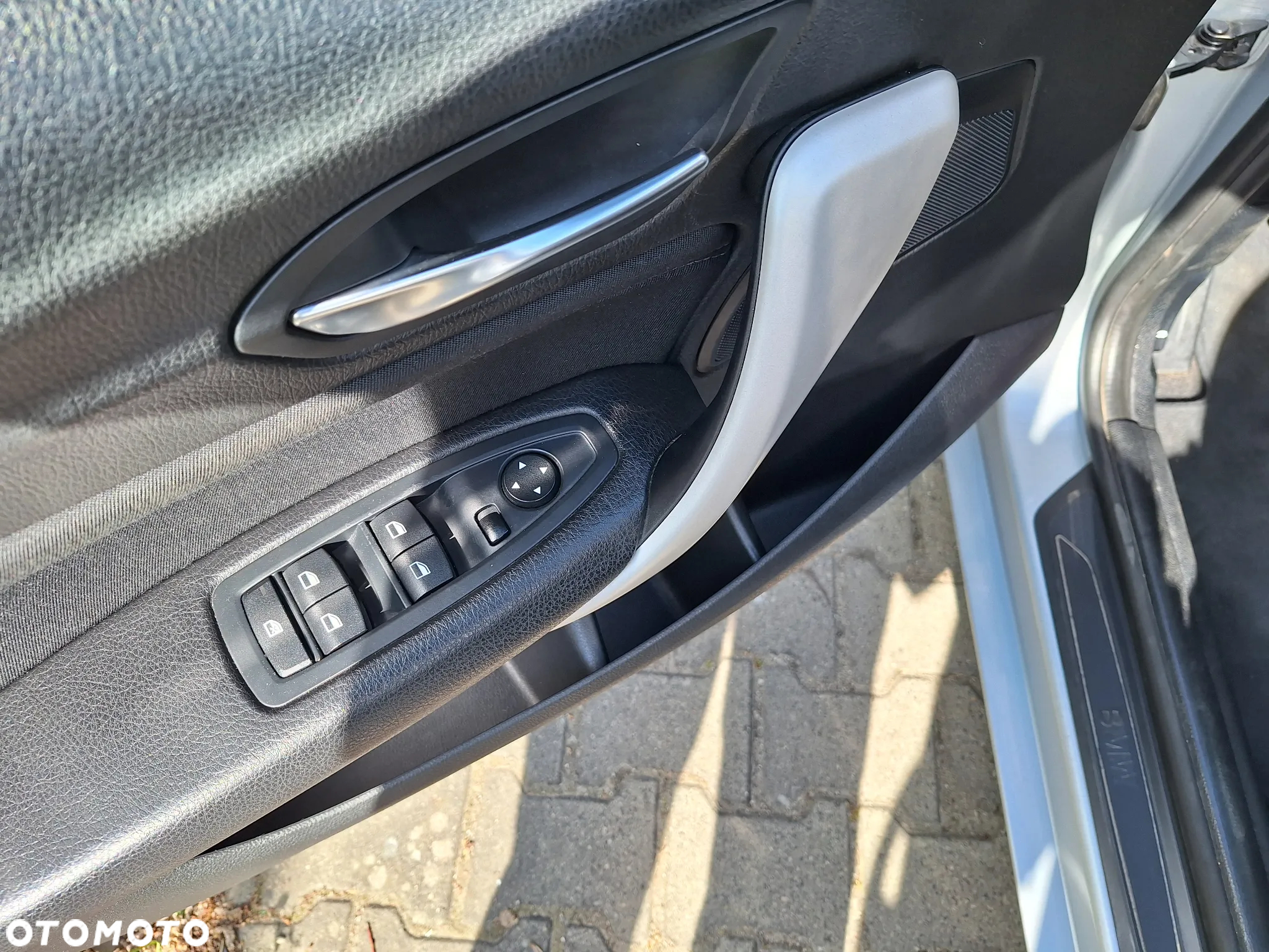 BMW Seria 1 116d EfficientDynamics - 14