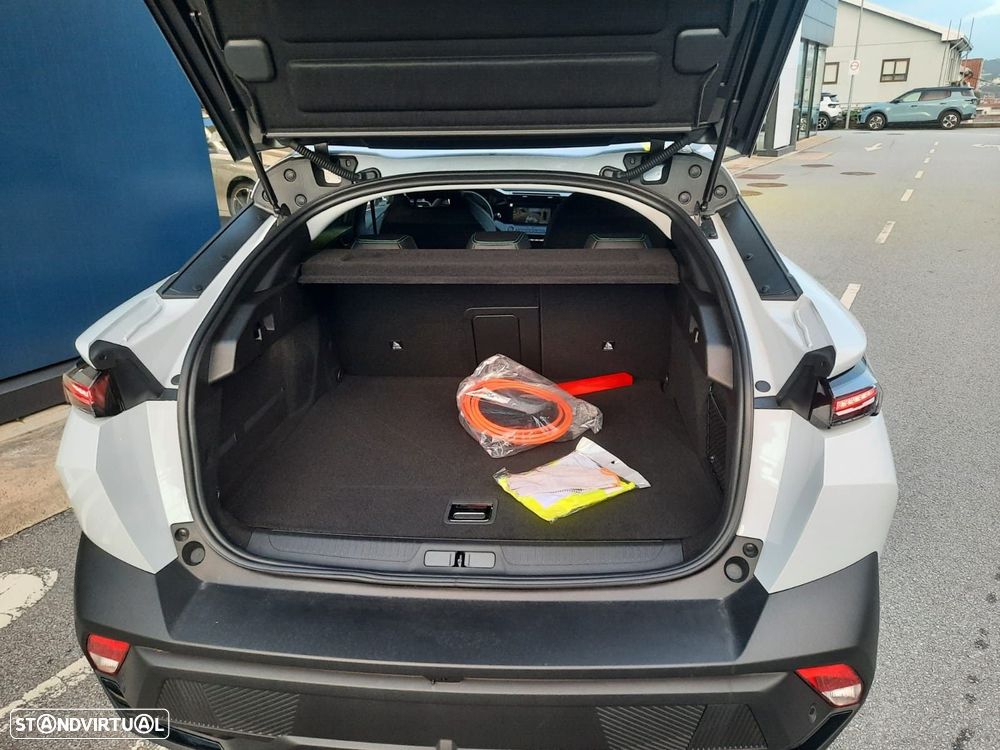 Peugeot 408 1.6 Hybrid Allure e-DCS7 - 10