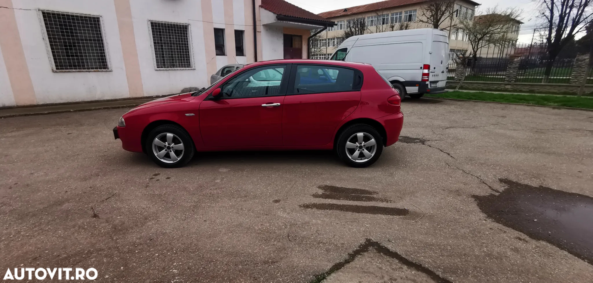 Alfa Romeo 147 1.6 Twin Spark 16V 120 Veloce - 4