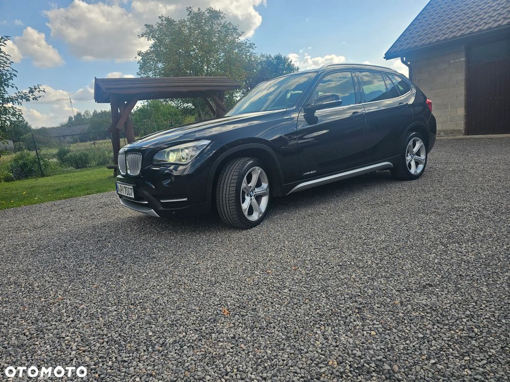 BMW X1 xDrive20i xLine - 1
