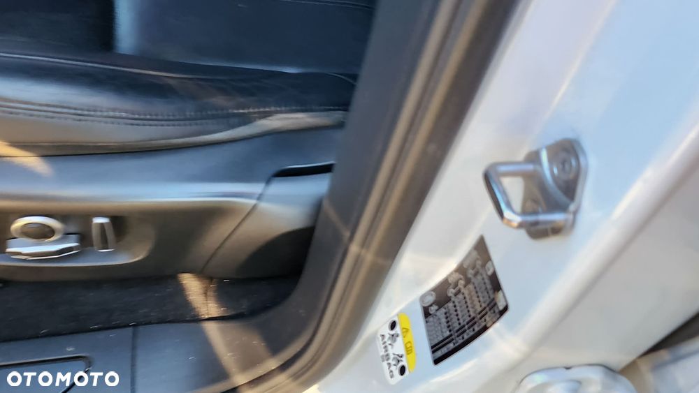 Land Rover Range Rover Evoque 2.0 P200 mHEV R-Dynamic - 20