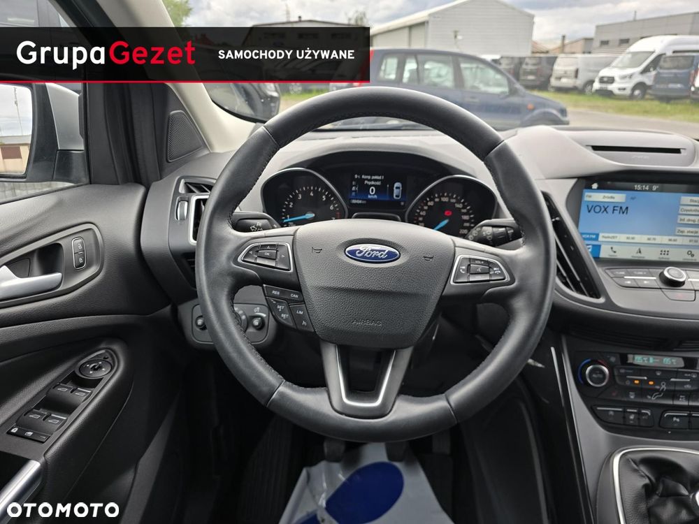 Ford Kuga - 12