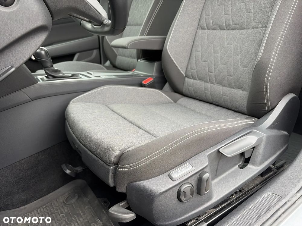 Volkswagen Passat 1.5 TSI EVO Business DSG - 11