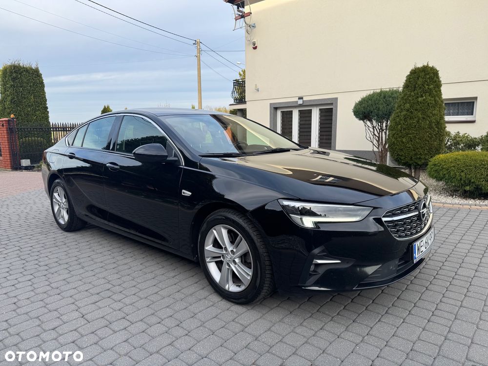 Opel Insignia 2.0 T Elegance S&S - 8