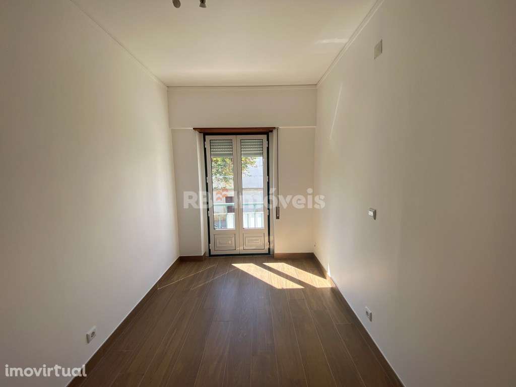 Apartamento T2 Renovado no Centro Histórico da cidade de Tomar - Grande imagem: 5/29