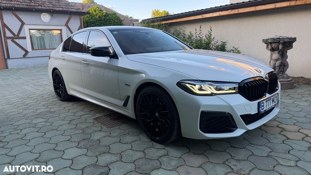 BMW Seria 5 545e xDrive Aut. M Sport Edition - 3