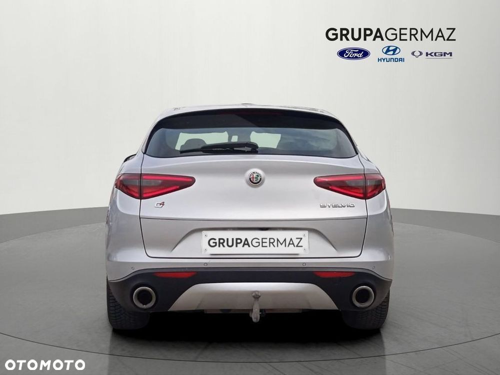 Alfa Romeo Stelvio 2.0 Turbo Business Q4 - 8