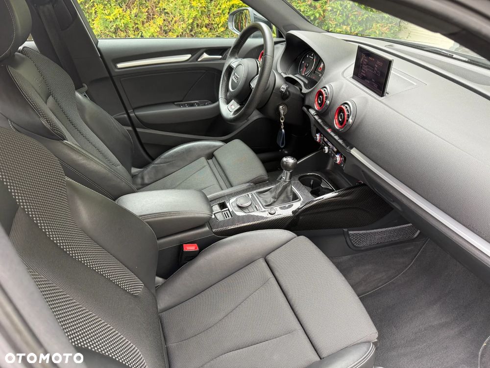 Audi A3 Sportback 2.0 TDI Ambition - 16