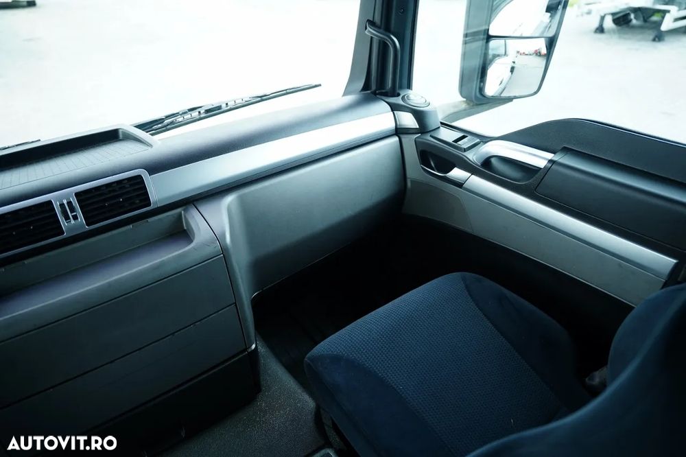 MAN TGS 26.400 / Platformă de lucru aeriană / 6x4 / PALFINGER WT 530 / ÎNĂLȚIME DE LUCRU 53 M / / CAPACITATE DE RIDICARE 600 KG - 5 PERSOANE / MANUALĂ - 35