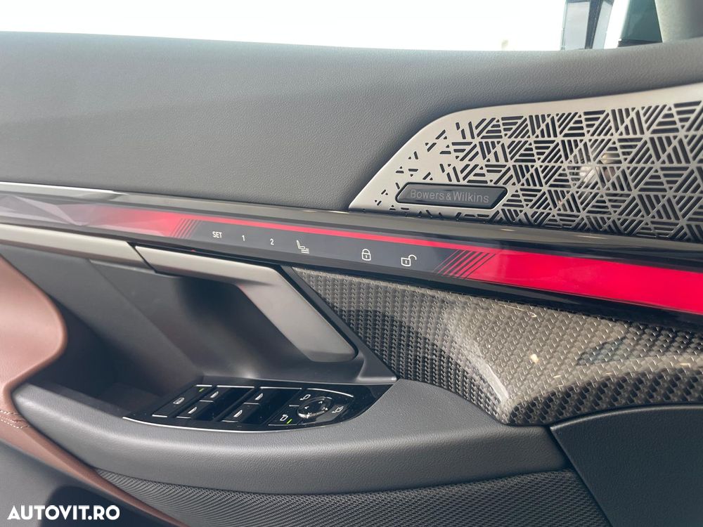 BMW Seria 5 530e xDrive AT PHEV - 9