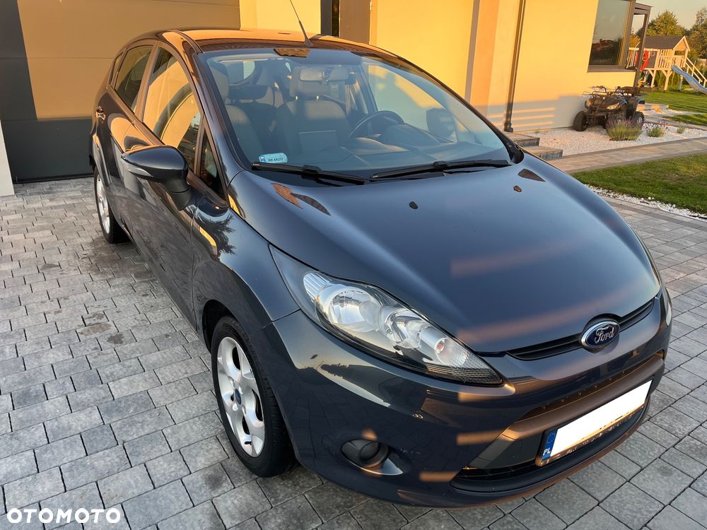 Ford Fiesta - 26