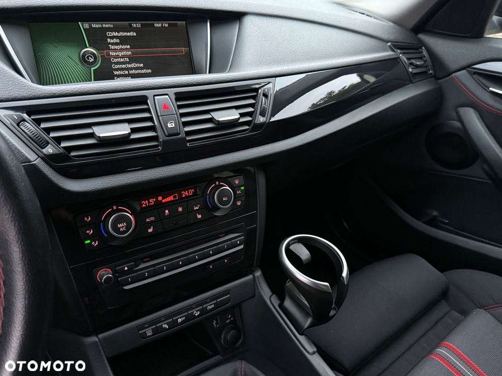 BMW X1 xDrive20d Sport Line - 17