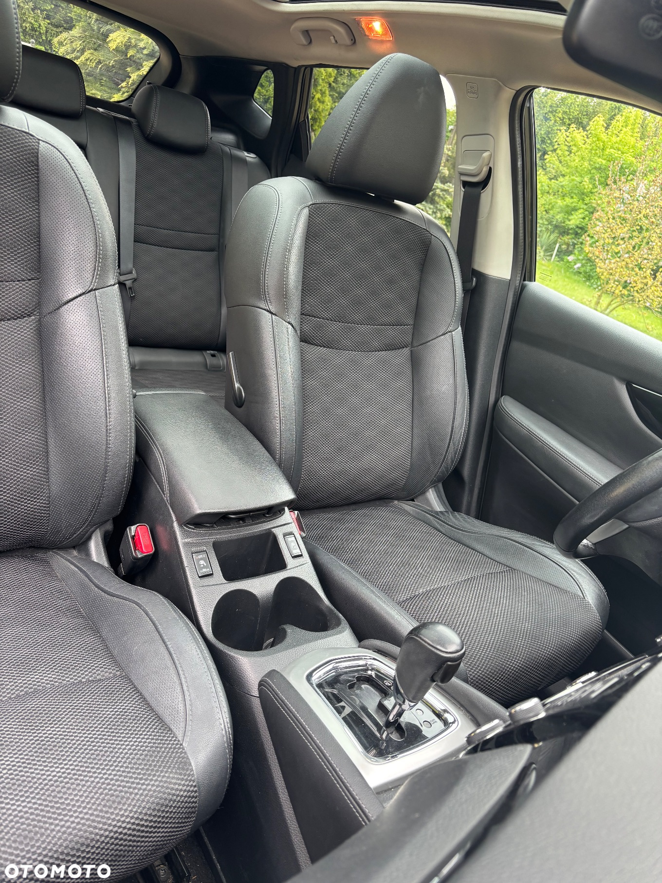 Nissan Qashqai 1.6 DCi Tekna Xtronic EU6 - 35