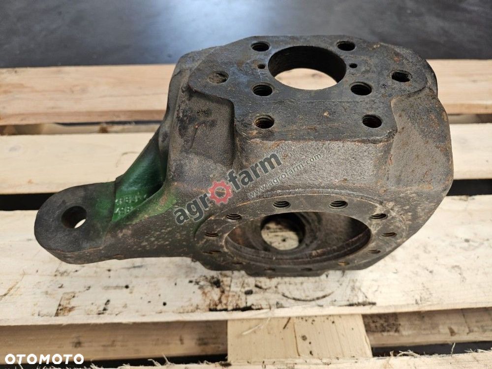 Zwrotnica LH FWD Case 533, 633, 733, 833 - 3