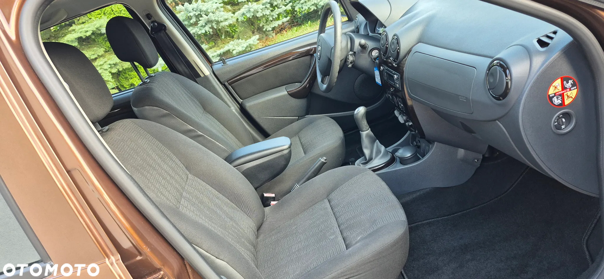 Dacia Duster 1.6 16V 4x2 - 13