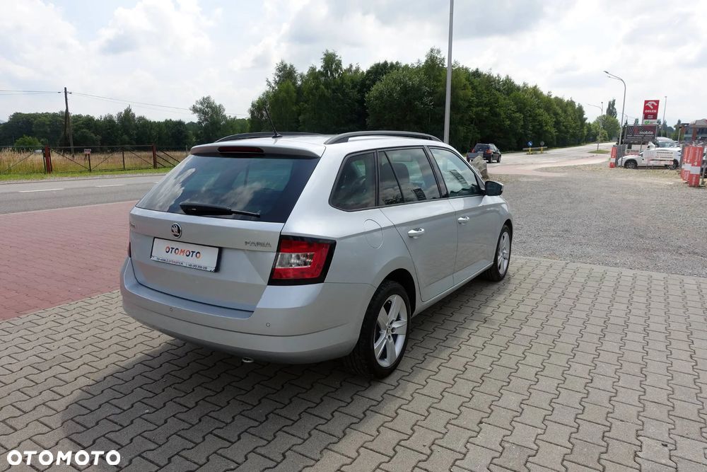 Skoda Fabia 1.2 TSI Edition - 5