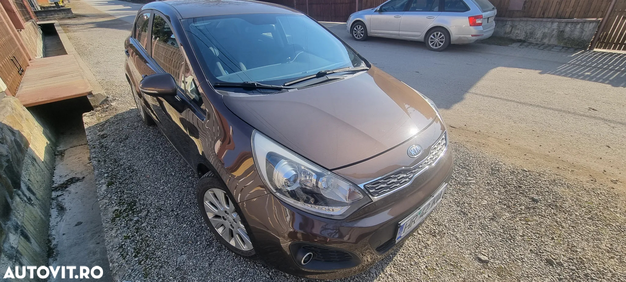 Kia Rio 1.2 GSL COMFORT - 3