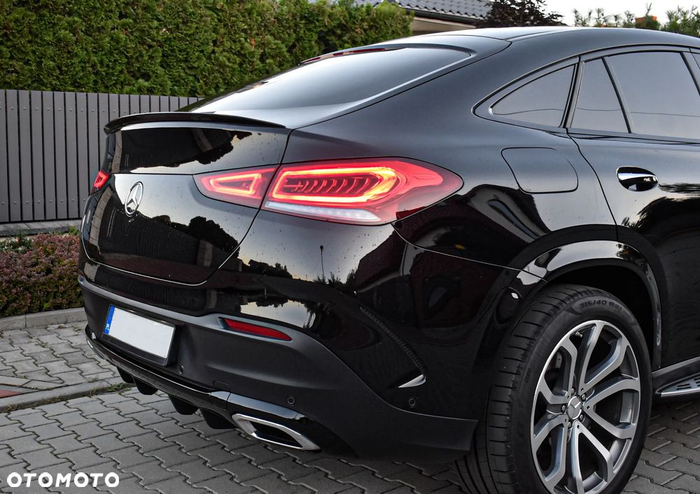 Mercedes-Benz GLE 350 d 4Matic 9G-TRONIC AMG Line - 25
